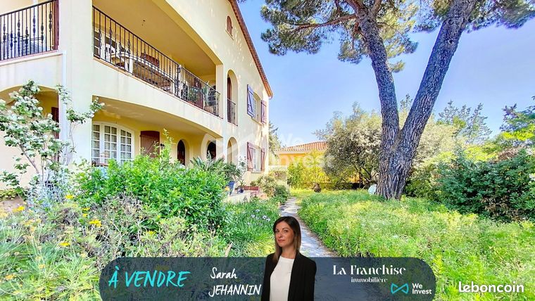 Maison 6 pièces 226 m²