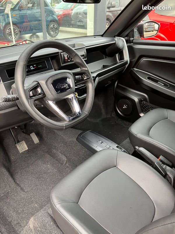 OFFRE EXCEPTIONNELLE Voiture sans permis LIGIER Myli IDEAL EV8 kWh jusqu’à 123 km d’autonomie (image 3)