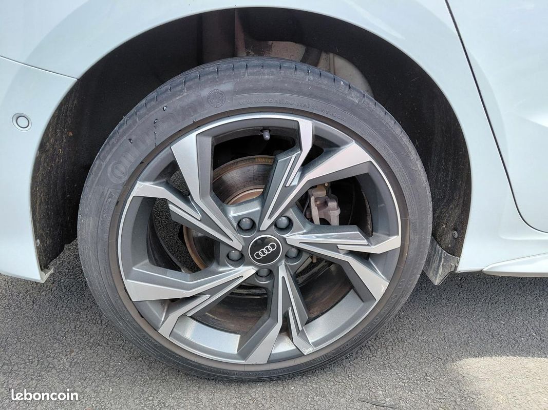 AUDI A3 SPORTBACK 1.4 40 TFSIE 204H 150 PHEV HYBRID 25.7KWH S-LINE S-TRONIC BVA / Toit Panoramique / Garanti (image 23)