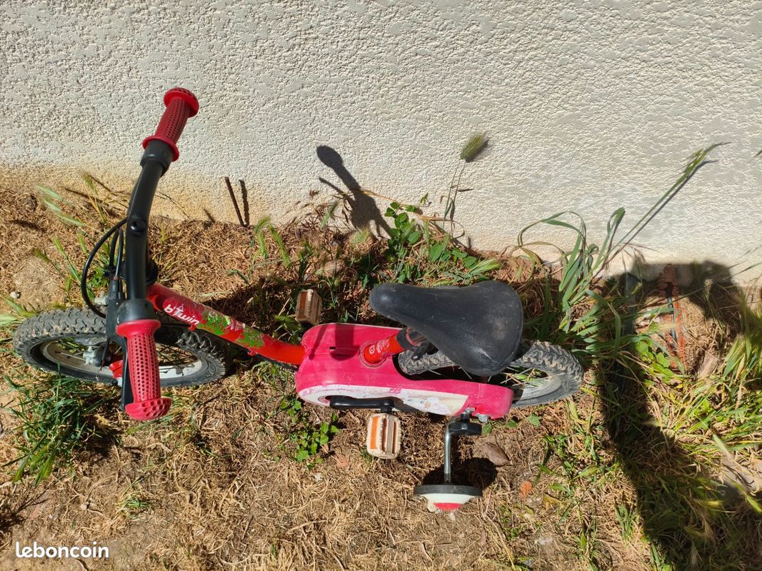 Vélo enfant B’Twin 14 pouces avec petites roues – idéal apprentissage (image 5)