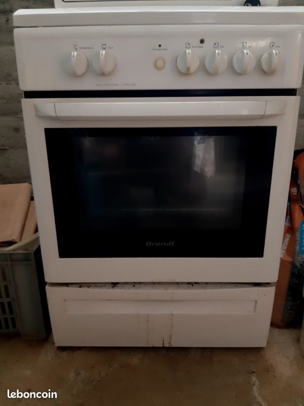 Cuisinière à gaz (image 1)