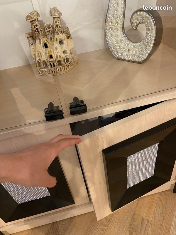 (URGENT) Vente de deux meubles (image 4)