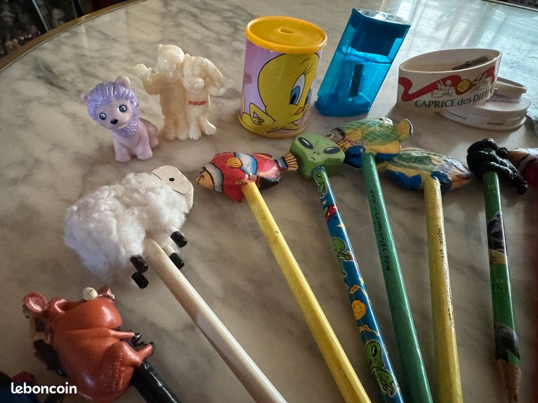 Collection de crayons (image 6)