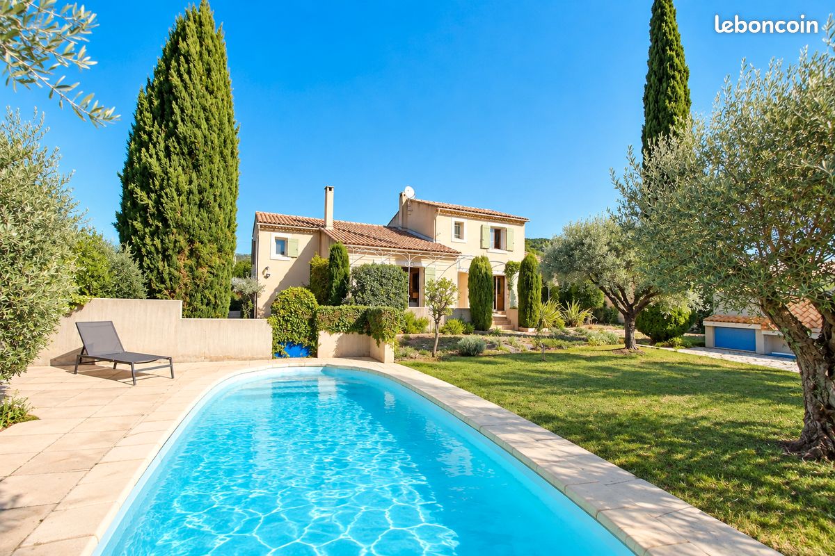 Maison 6 pièces 150 m² · à Caromb · 150 m² · 430 500 €