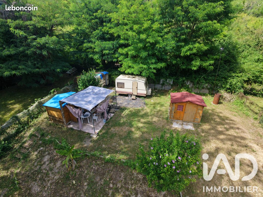 Terrain 642 m² · à Montval-sur-Loir · 642 m² · 20 000 €