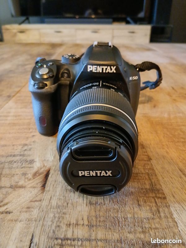 Pentax K-50 Appareil Photo Reflex Numérique 16.3 MP - Noir - Comme Neuf En Boîte