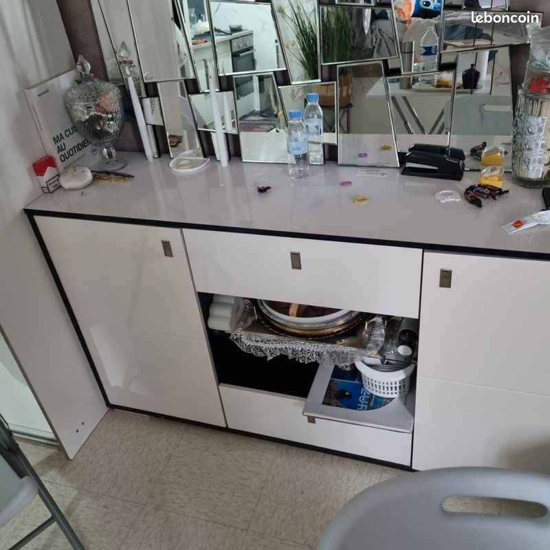 Muble (image 1)
