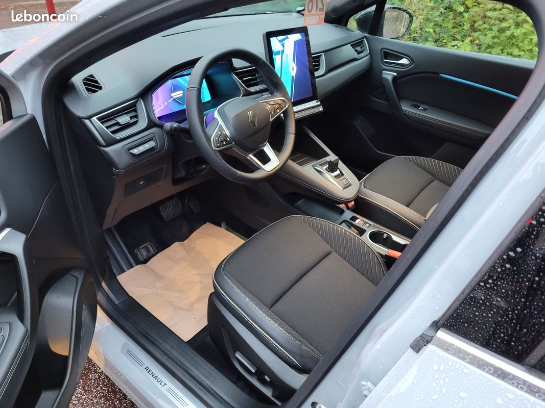 SYMBIOZ ICONIC 1.8 ETECH FULL HYBRID 160cv (image 5)