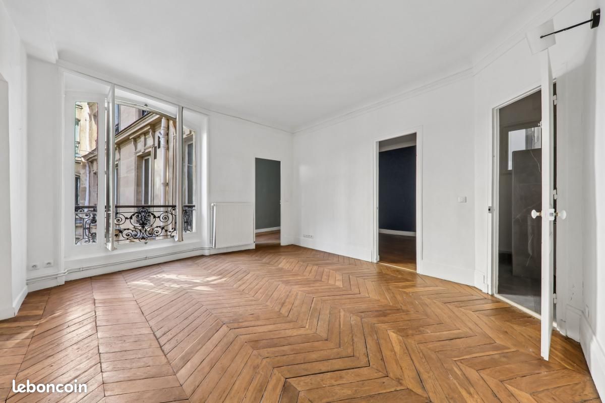 Appartement 3 pièces 62 m² · à Paris · 62 m² · 830 000 €