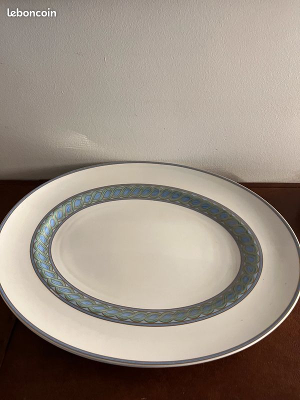 CHRISTOFLE / Superbe Légumier Et Plat Métal Argenté / ARG 650