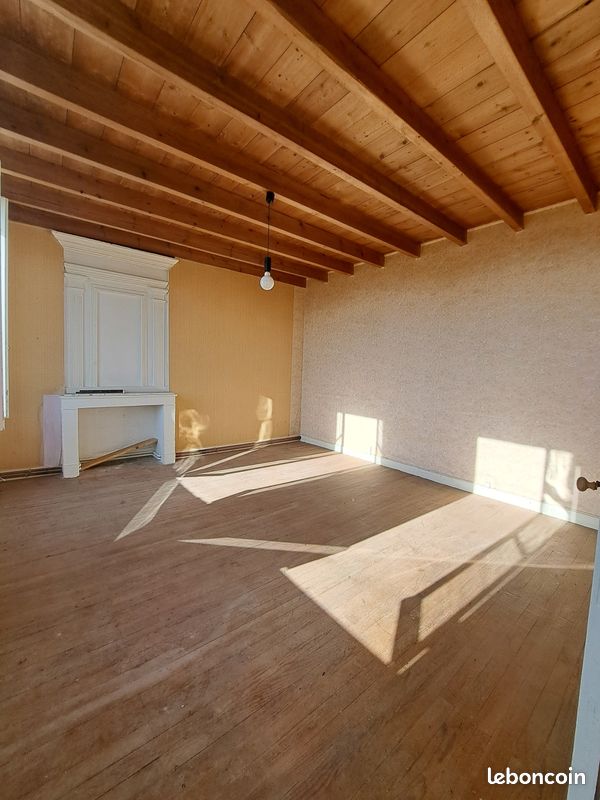 Maison 4 pièces 130 m² · à Lugon-Et-l'Île-du-Carnay · 130 m² · 136 000 €