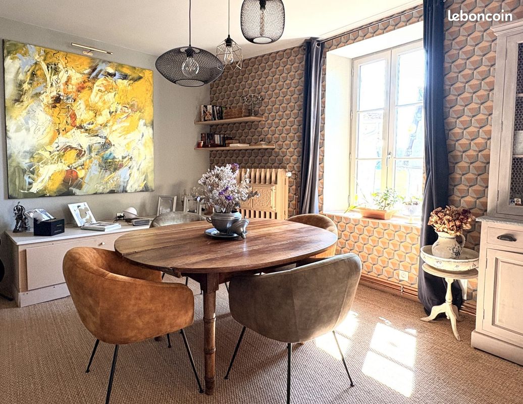 Maison 7 pièces 174 m² · à Montcuq-en-Quercy-Blanc · 174 m² · 420 000 €
