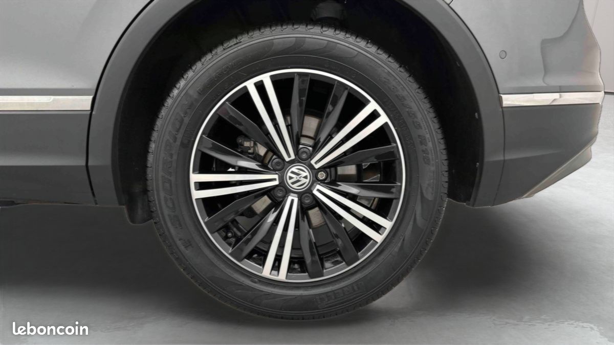VOLKSWAGEN Tiguan 2.0 TDI 150 DSG7 Carat Exclusive (image 19)