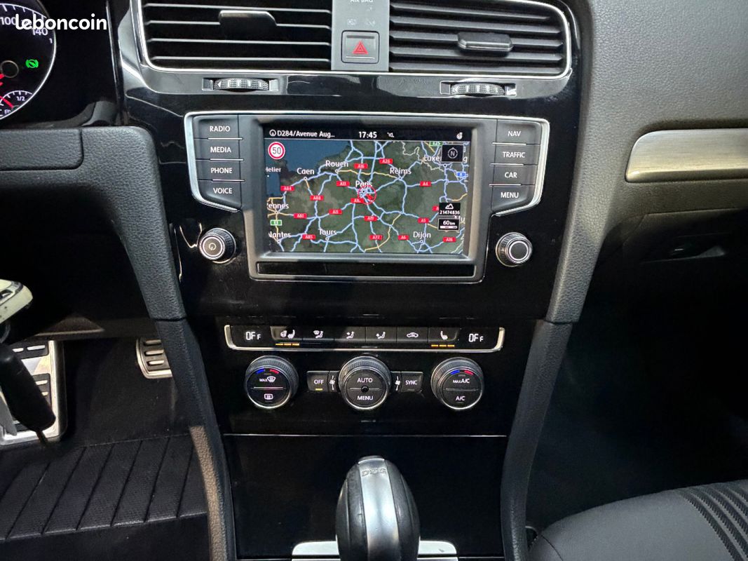 VOLKSWAGEN GOLF 1.6 TDI 110 BlueMotion Technology FAP Allstar DSG7 (image 12)