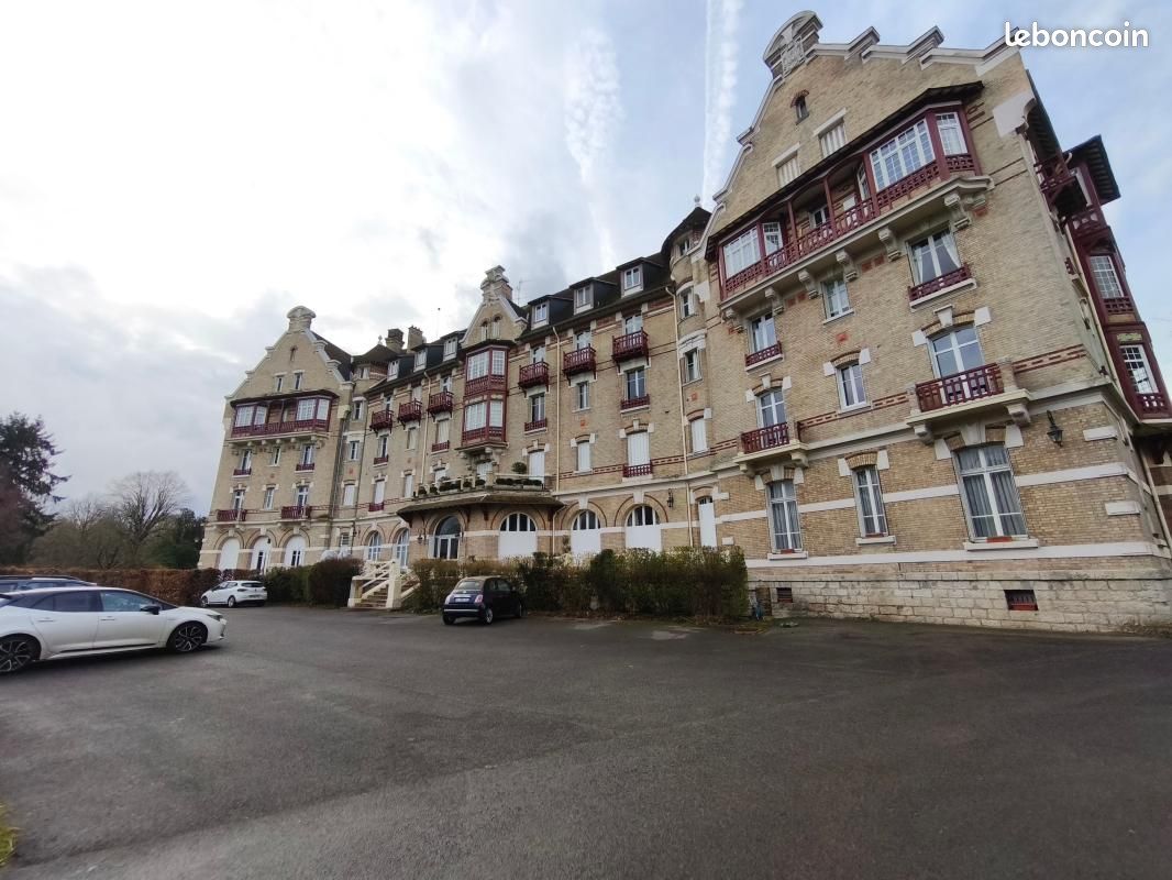 Appartement 5 pièces 172 m² · à Compiègne · 172 m² · 2 220 €/mois