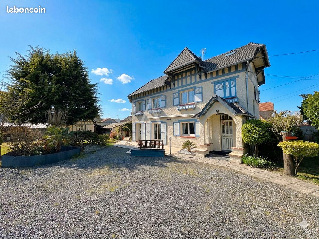 Maison 6 pièces 146 m² · à Taverny · 146 m² · 549 900 €