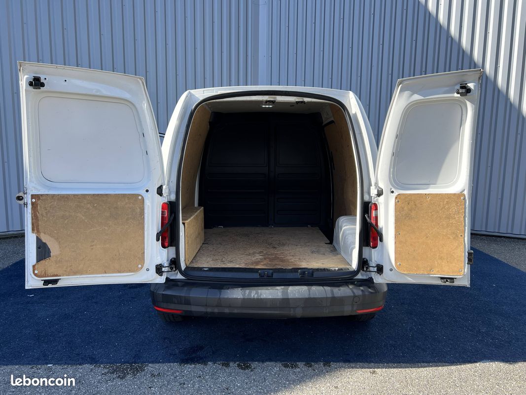 Volkswagen utilitaires caddy van 1.4 tgi 110 gnv bvm6 (image 2)