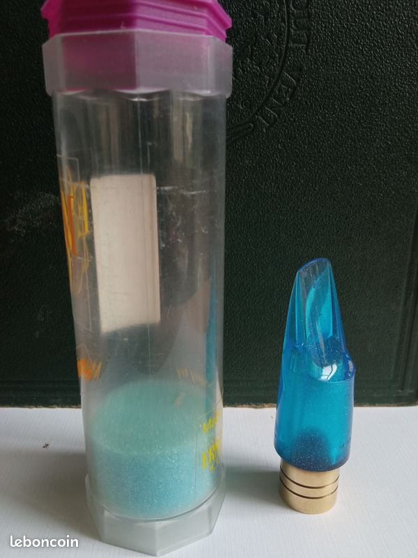 Bec sax alto (image 1)