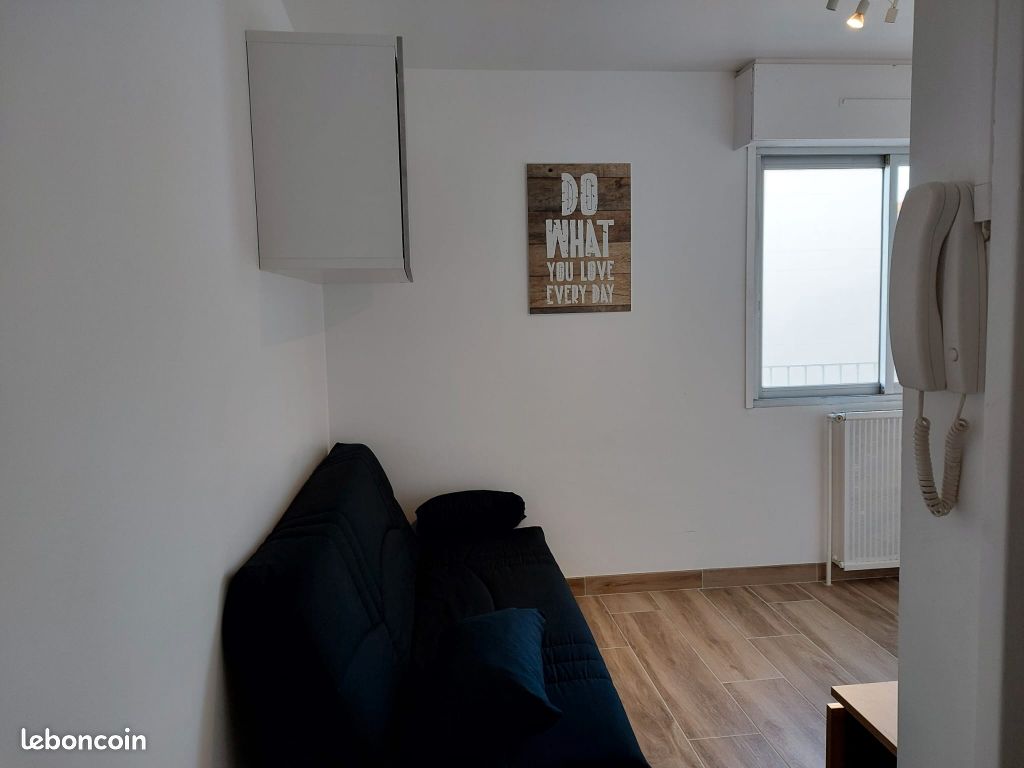 Appartement a louer romans-sur-isere - 1 pièce(s) - 14 m2 - Surfyn