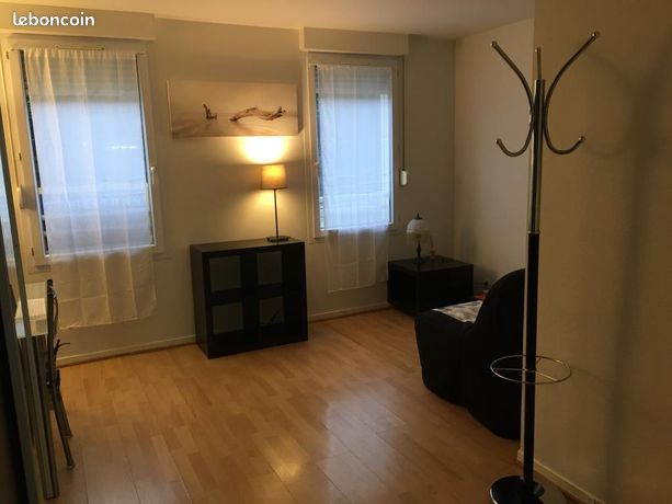 Studio 1 pièce 21 m²