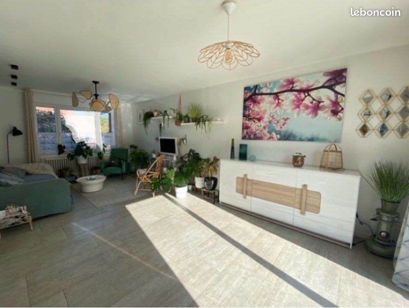 Maison 5 pièces 147 m² · à Quesnoy-sur-Deûle · 147 m² · 389 000 €