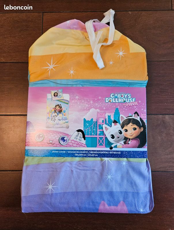 Ensemble Lit Rose Enfant Parure De Lit Gabby's Dollhouse - 135x200 Cm Taie 80x80 Cm - Rose - Polyester - Design Réversible Avec DJ Catnip Housse Couette Gabby Dollhouse