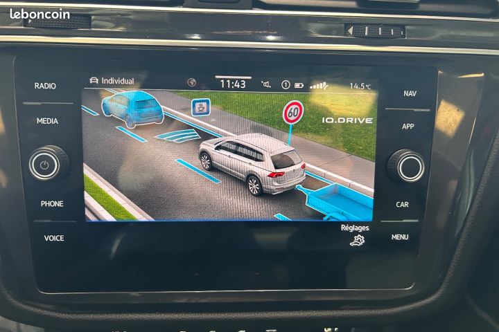 VOLKSWAGEN TIGUAN ALLSPACE 2.0 TDI 150 4X2 DSG PH2 150Ch Garantie 12 mois (image 17)