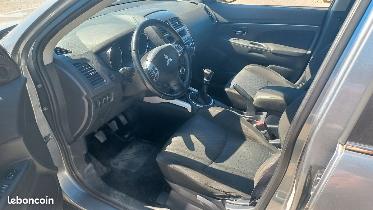Mitsubishi asx 1.8 di-d 115 cleartec invite 2wd 2012 (image 10)