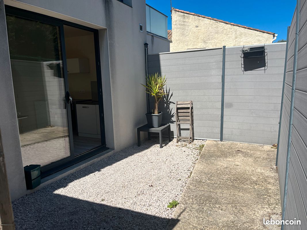 Appartement 1 pièce 18 m² · à Saint-Jean-de-Védas · 18 m² · 550 €