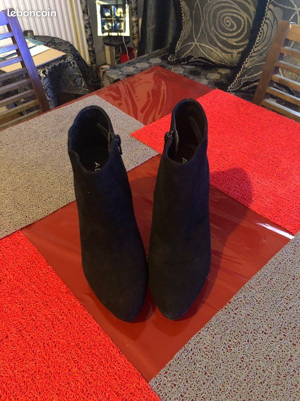 Bottines noir cuir (image 1)