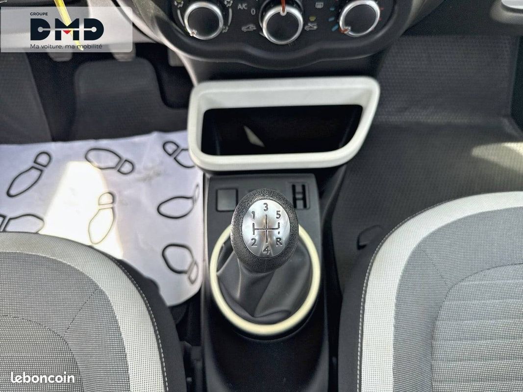 RENAULT Twingo III 0.9 TCe 90 Energy Zen (image 8)