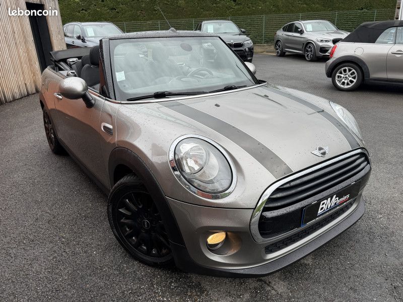 Mini CABRIO COOPER D 116CH CHILI BVA (image 4)