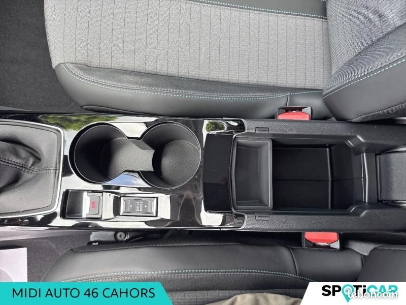 Peugeot 208 1.5 BlueHDi 100ch S&S Allure (image 23)