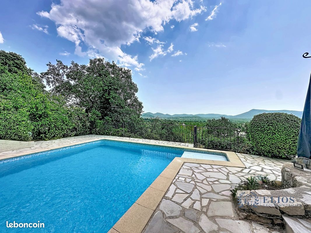 Maison 7 pièces 153 m² · à Garéoult · 153 m² · 569 000 €
