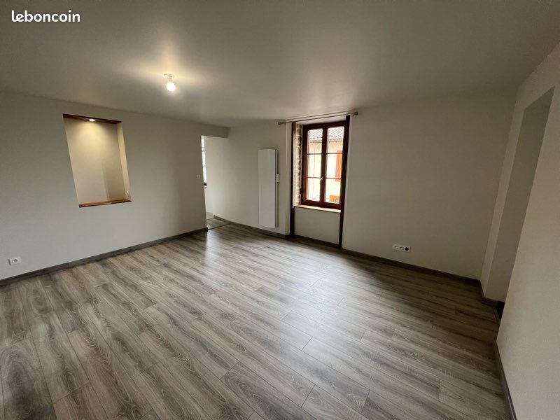 Maison 3 pièces 65 m² · à Saint-Just-le-Martel · 65 m² · 700 €