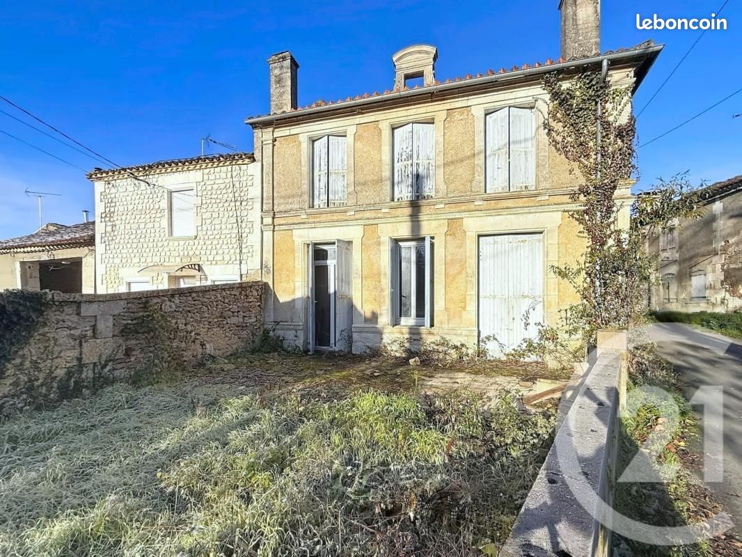 Maison 4 pièces 123 m² · à Dignac · 123 m² · 66 000 €