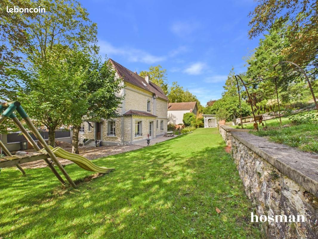 Maison 9 pièces 200 m² · à Triel-sur-Seine · 200 m² · 860 000 €
