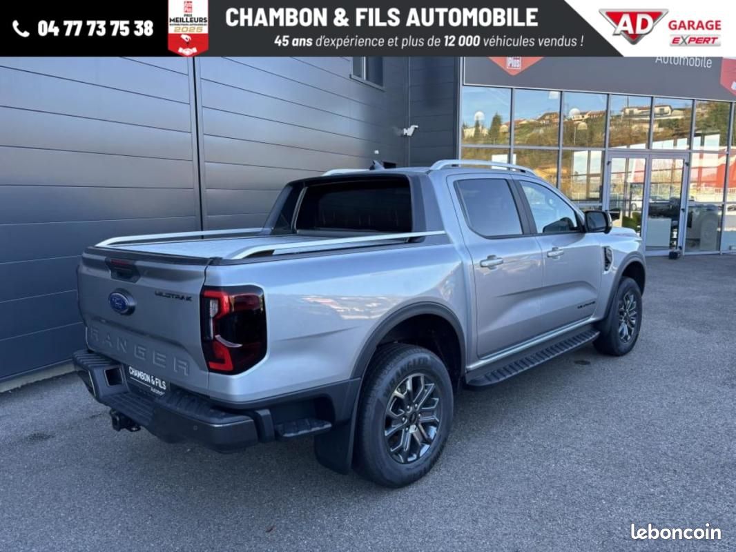 Ford Ranger DOUBLE CABINE 2.0 ECOBLUE 205 CH BVA10 4WD WILDTRAK 4 places SANS MALUS (image 4)