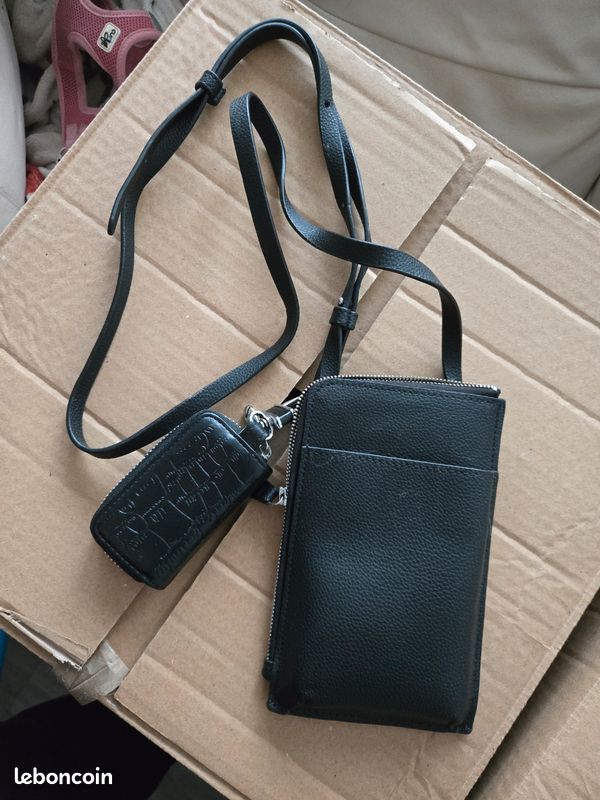 Pochette avec porte monnaie (image 1)