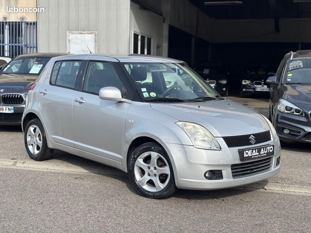 Suzuki Swift 4x4 1.3 VVT 92ch GLX 5P (image 5)