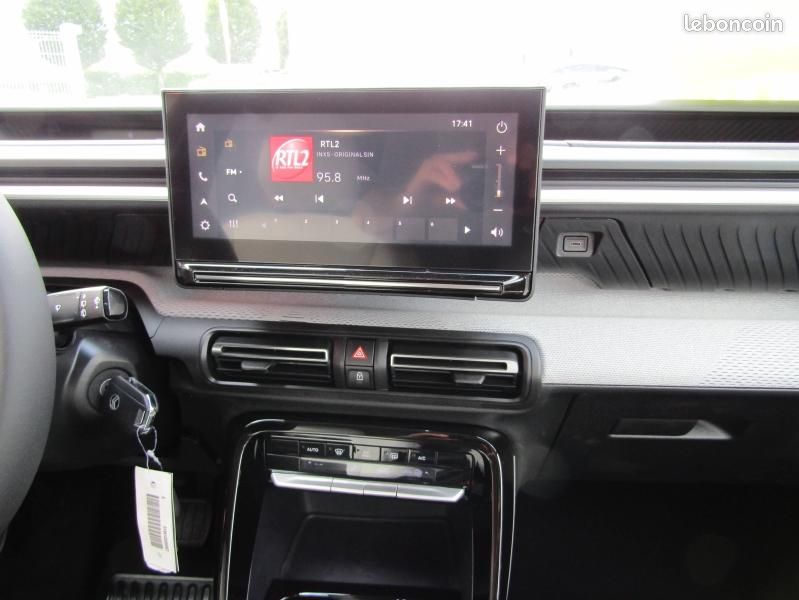 Citroën C3 Aircross 1.2 Hybride 145ch MAX e-DCS6 7 places (image 13)