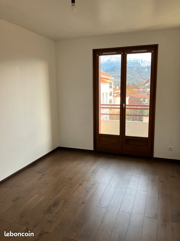 Appartement 3 pièces 50 m² · à Voiron · 50 m² · 700 €/mois