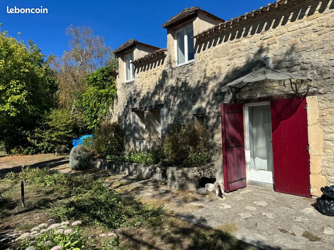 Maison 12 pièces 250 m² · à Saint-Méard-de-Gurçon · 250 m² · 590 000 €