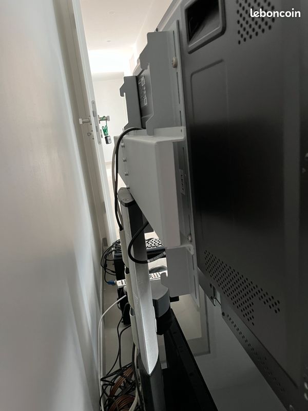 Écran plasma et meuble (image 4)