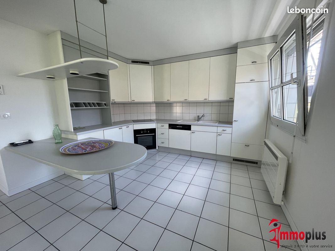 Appartement 3 pièces 103 m² · à Mulhouse · 103 m² · 999 €/mois