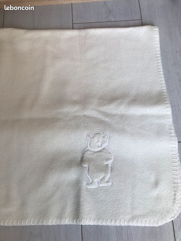 Couverture bébé beige (image 2)