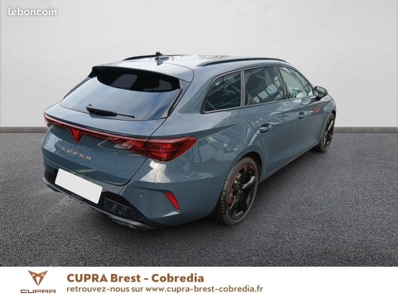 Cupra Leon ST 1.5 eTSI Hybrid 150ch V DSG7 (image 5)