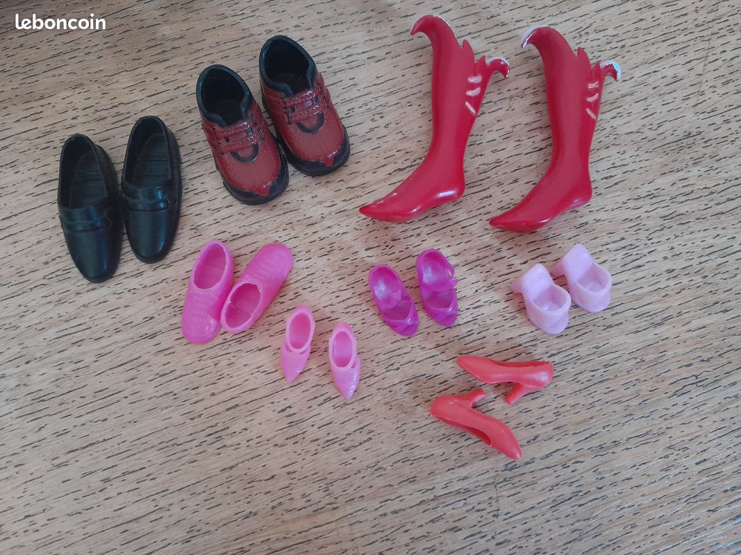 Chaussure barbie et ken (image 1)