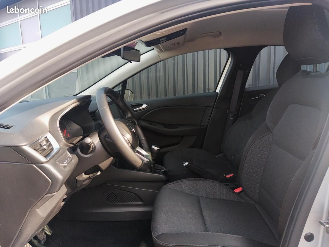 Renault Clio V 1.0 TCE 90ch Equilibre (image 6)