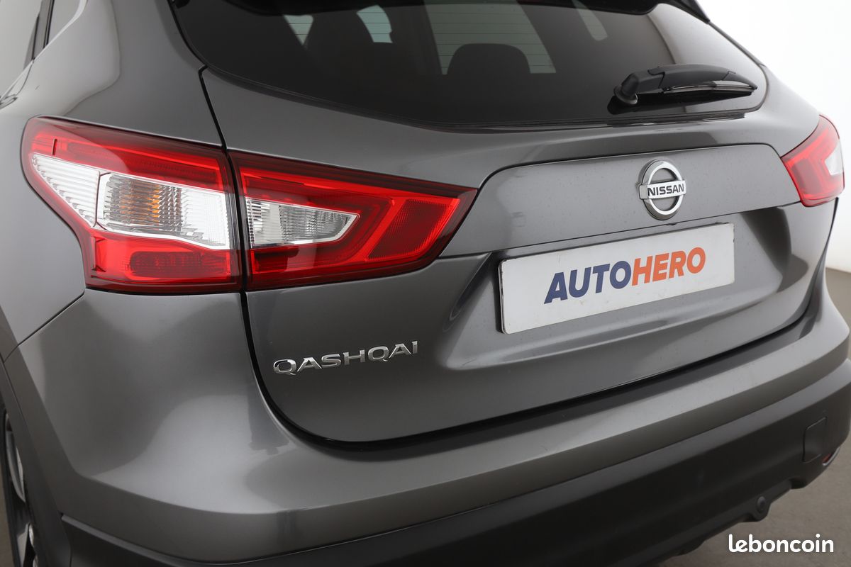 Nissan Qashqai 1.2 DIG-T Connect Edition 115 ch (image 24)